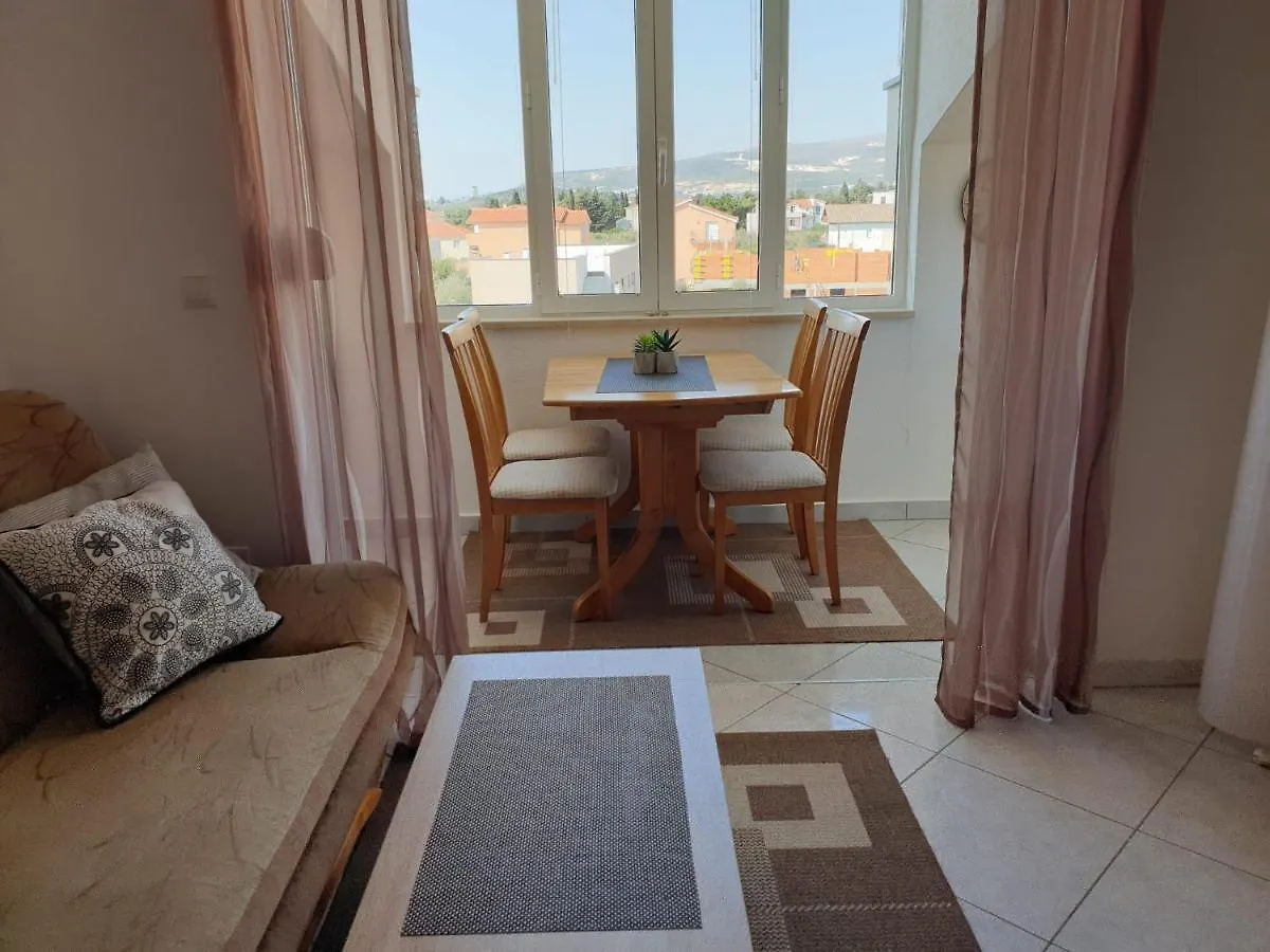 Apartment Eso Kastela